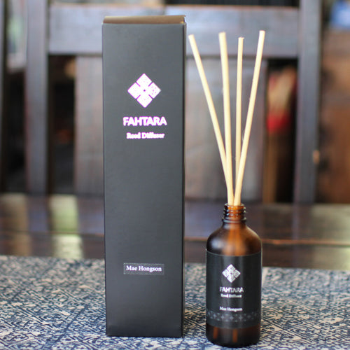 Fahtara Reed Diffuser Mae Hongson